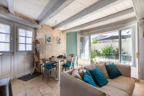 990 La Clairière Charm and authenticity