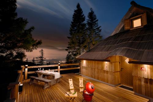 Foto Luxury Alpine Chalet & Sauna Pinja - Velika Planina - I FEEL ALPS 5