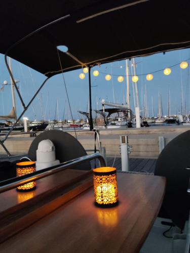 Magnificent sailboat with free parking for cars photo 16