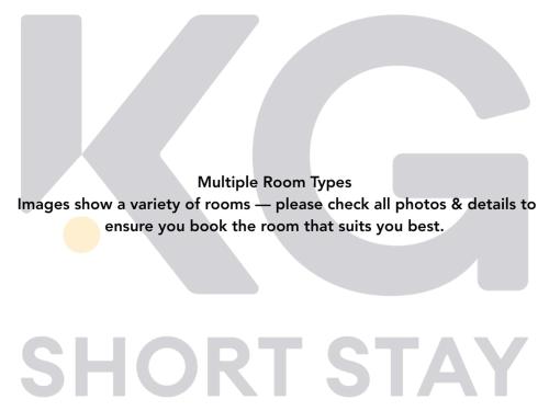 a screenshot of a text box with the text show a variety of rooms please check at En-Suite Rooms in Llanelli