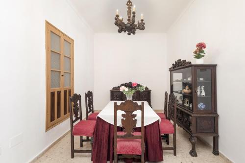 Fotografie z fotogalerie ubytování Casa Curro - Mansión con Piscina v destinaci Ardales