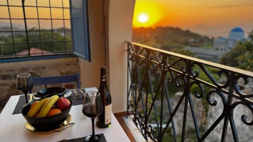 LITHONIA by Casa di Somnia