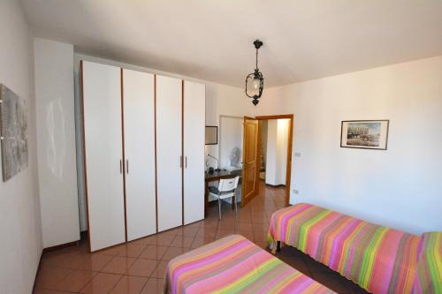 UNYCA - Florence Santa Croce 3-bedroom Apartment