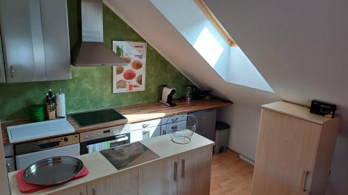 Kuchyň nebo kuchyňský kout v ubytování APARTMENT Eva in OBDACH