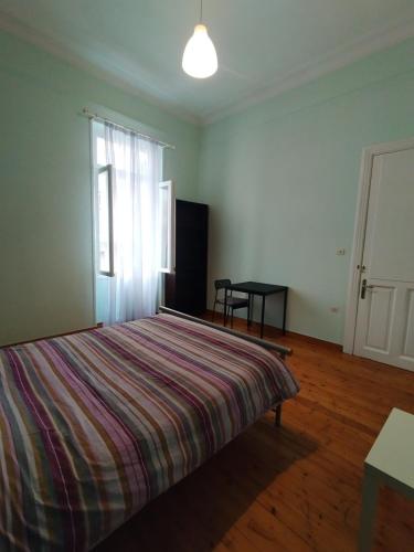 Golden room 6