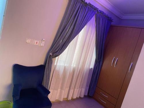 Ein Sitzbereich in der Unterkunft Mega Pavilion Apartment Gwarinpa