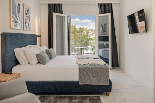 Kassiopi Piazza Suites