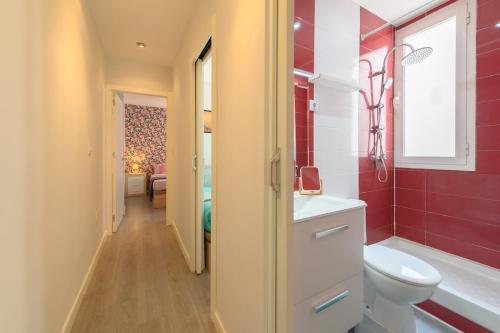 2 bedroom apartment with balcony in Madrid Temporary TEN602