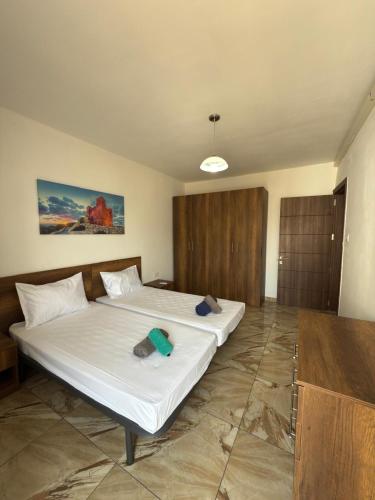 Ένα ή περισσότερα κρεβάτια σε δωμάτιο στο 3-Bedroom Apartment in Msida M5
