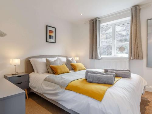 Voodi või voodid majutusasutuse 2 Bed in Porthtowan 86648 toas