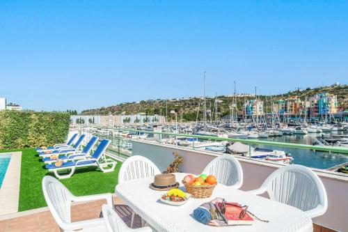 Villa Malibu Marina