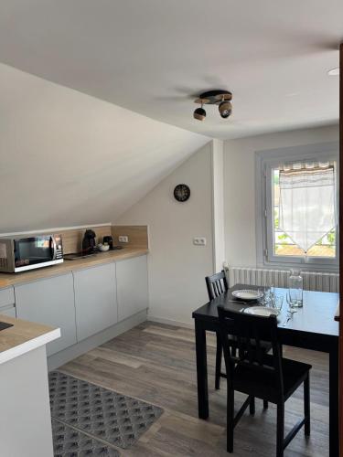 Studio Soleil #6 Le Vent Léger centre ville