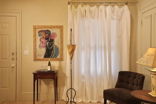 Gambar di galeri bagi Foley House Inn di Savannah