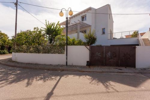 Το κτήριο όπου στεγάζεται  το bed & breakfast
