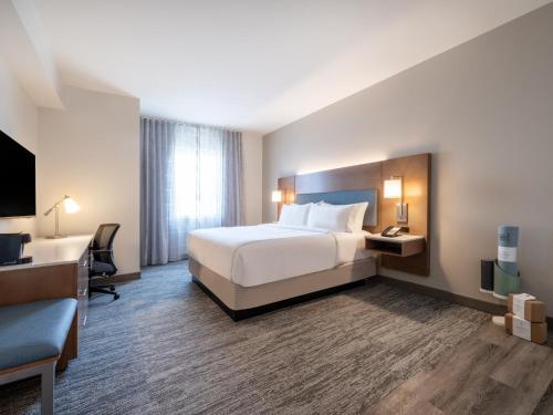Katil atau katil-katil dalam bilik di EVEN Hotel Miami - Doral Area by IHG