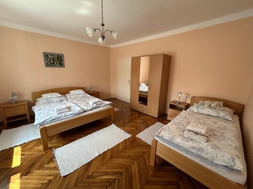 Легло или легла в стая в Fagyöngy