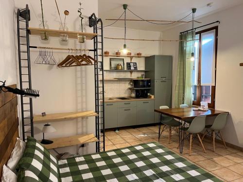 Kuchyň nebo kuchyňský kout v ubytování Casa e Giardino Relax in Crema