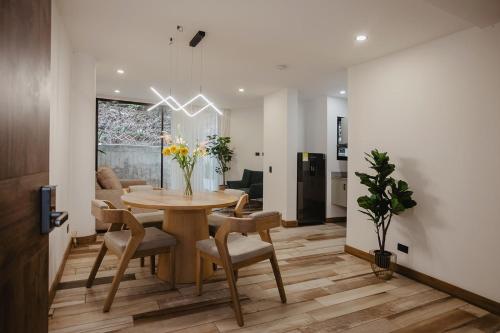 Gambar di galeri bagi Nomadic Suites di Medellín