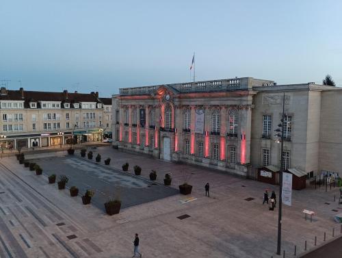 Appartement T2 Cosy Hyper Centre proche Aéroport et Gare SNCF