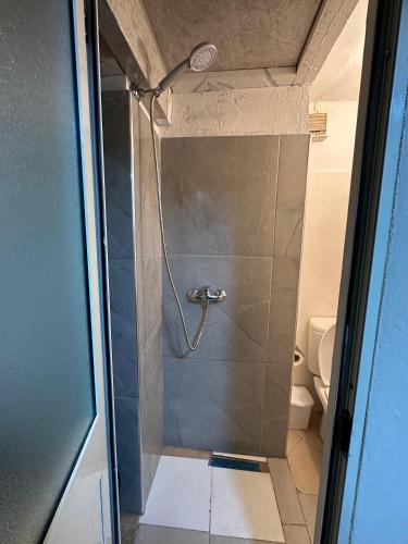 Kupatilo u objektu Mini-Studio Tirana