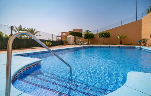 Swimmingpoolen hos eller tæt på Stunning Apartment In Mojacar With Wifi