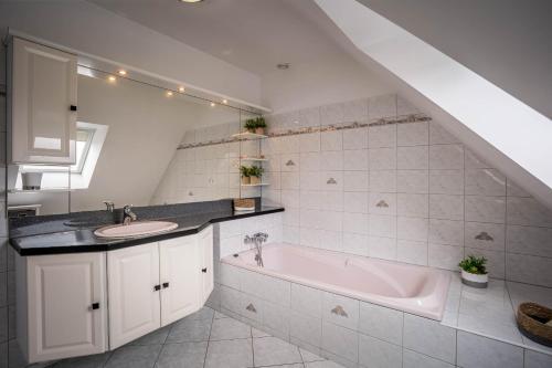 Ένα μπάνιο στο ker diskuiz, Bugueles Nice sea view