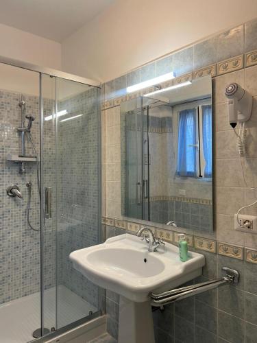 F R Vatican view apartment