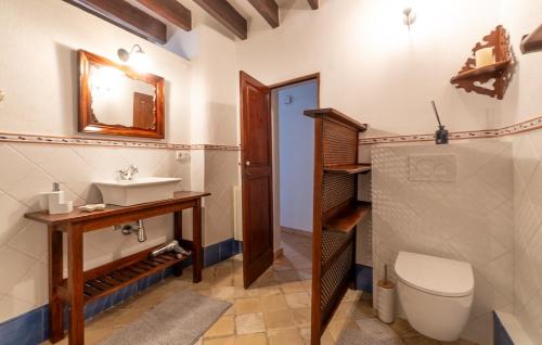 Bilik mandi di Charmantes Haus in Andratx - Casa Katja