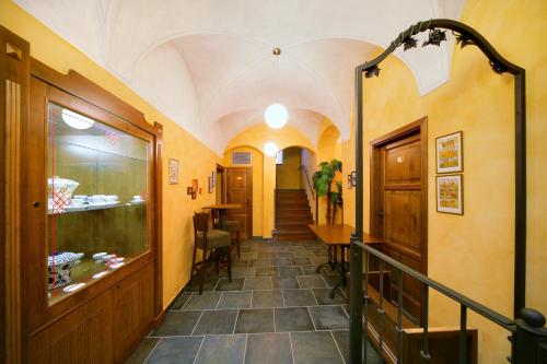 a hallway of a building with a hallwayasteryasteryasteryasteryasteryasteryasteryastery at Hotel U Zvonu in Vrchlabí