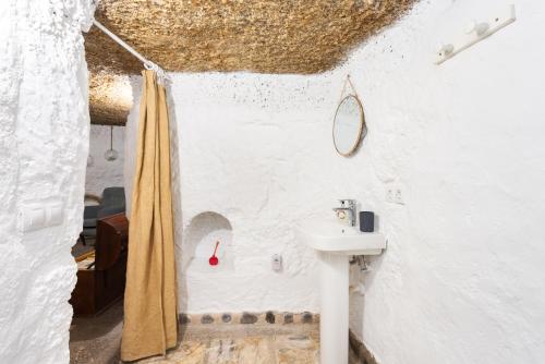 Ένα μπάνιο στο La cueva del marinero