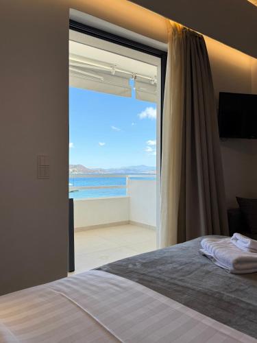 Thalassa Luxury Apartments Nea Styra