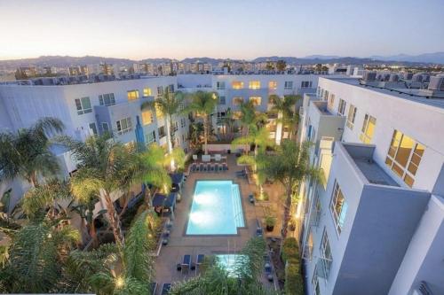 an overhead view of a building with a swimming pool at Stunning 2BD 2BTH Apt in Santa Monica! in Los Angeles
