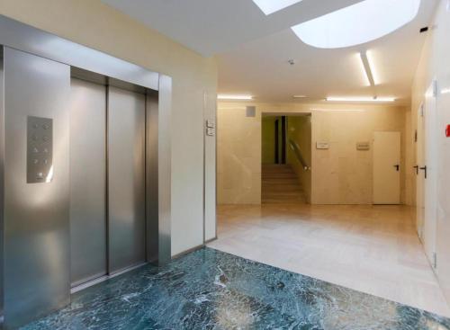 Luxury San Babila Apartment