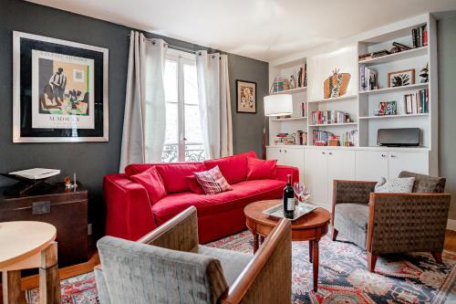 Rue Cler Charm