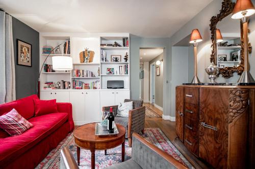 Rue Cler Charm
