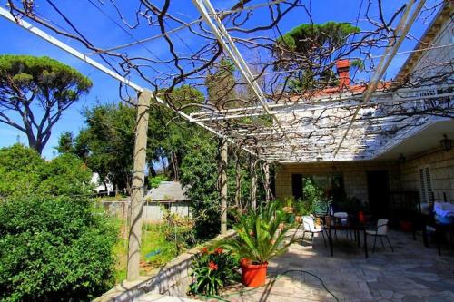 Gallery image of Guest House Zec - Studio with Terrace 3 Adults in Lopud Island