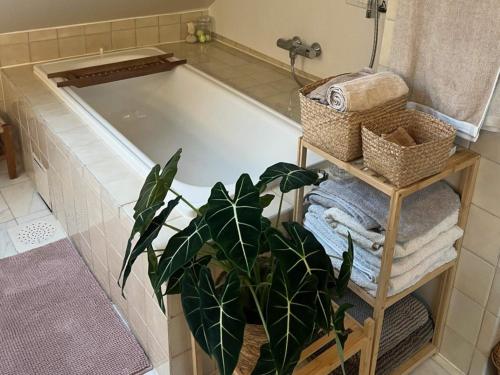 Koupelna v ubytování 8 person holiday home in LARVIG