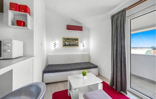 Amazing Apartment In Vodice With Wifi