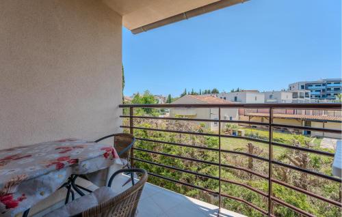 1 Bedroom Stunning Apartment In Pula
