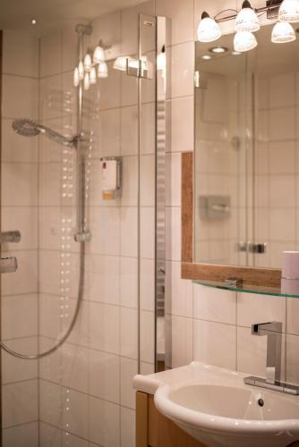 Un baño de Sonnenalm Mountain Lodge