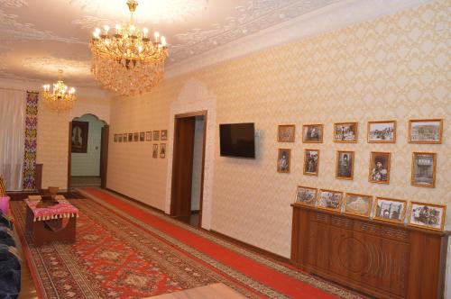 Televisyen dan/atau pusat hiburan di Hostel East