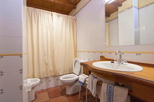 Ванная комната в Hotel Villa de Torla