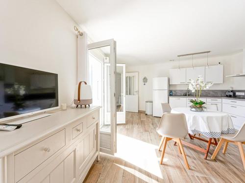 Maison proche mer pour 4 pers. avec jardin à La Flotte - FR-1-835-28