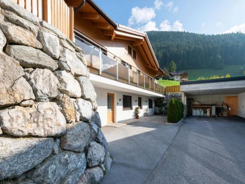 Φωτογραφία από το άλμπουμ του Apartment in Tyrol near Ski Lift, cleaning included σε Bruck am Ziller