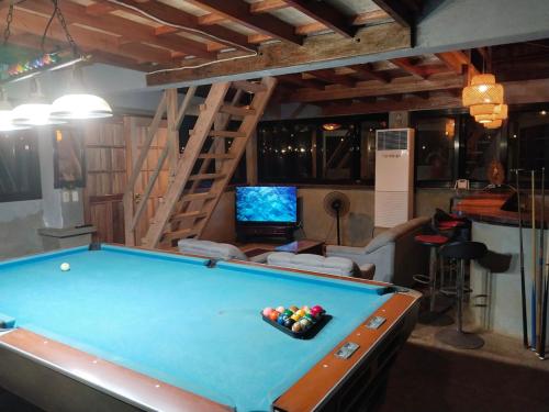 Τραπέζι μπιλιάρδου στο Luxurious loft house
