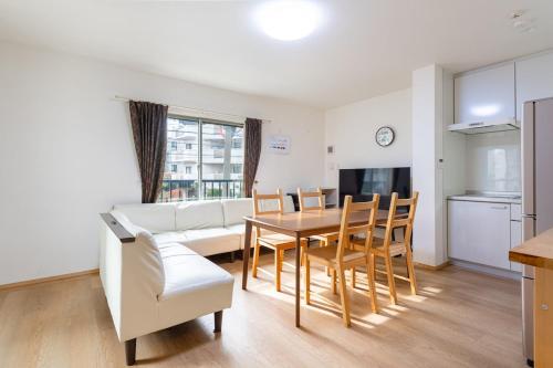 -HIgashinakano- 9-minute walk from Higashi-Nakano Station