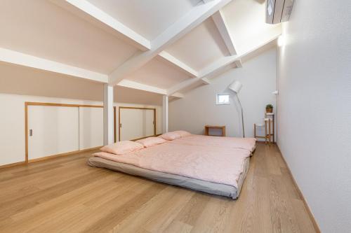 -HIgashinakano- 9-minute walk from Higashi-Nakano Station