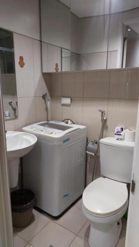 Ένα μπάνιο στο Shell residences