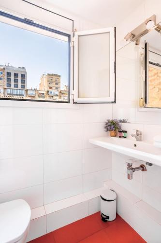 The Collection Barcelona - Pl Universitat Bright and cozy 2BD - 2BTH