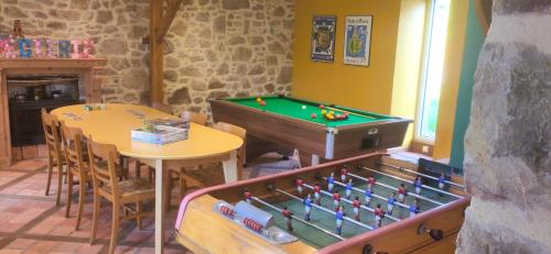 Η αίθουσα παιχνιδιών του Ludothèque chambres et table d'hôtes de La Becterie